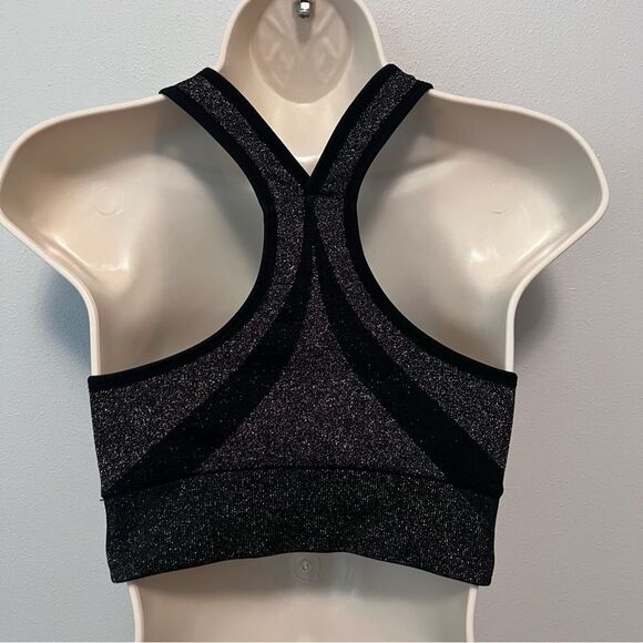 Victoria's Secret Seamless High-Neck Sparkle Sports Bra Size S - Picture 2 of 5